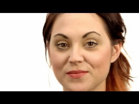 How to Apply Barely-There Makeup : Makeup & Skins Tips