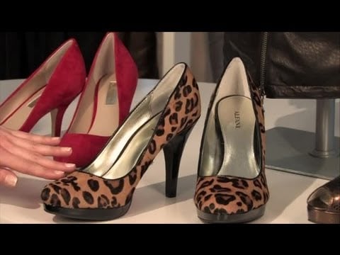 What Color Shoes to Wear With Women's Dark Brown Leather Jackets : Trendy Fashion Advice