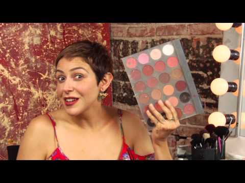 What Do Makeup Artists Use for Body Makeup? : Beauty Vice