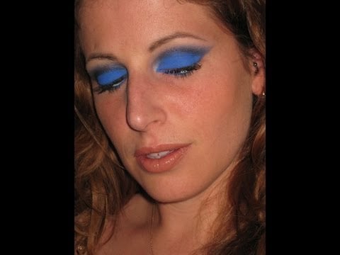Makeup Tutorial Trucco Blu Elettrico